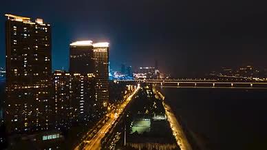 4K城市灯光秀航拍车流夜景延时摄影视频的预览图